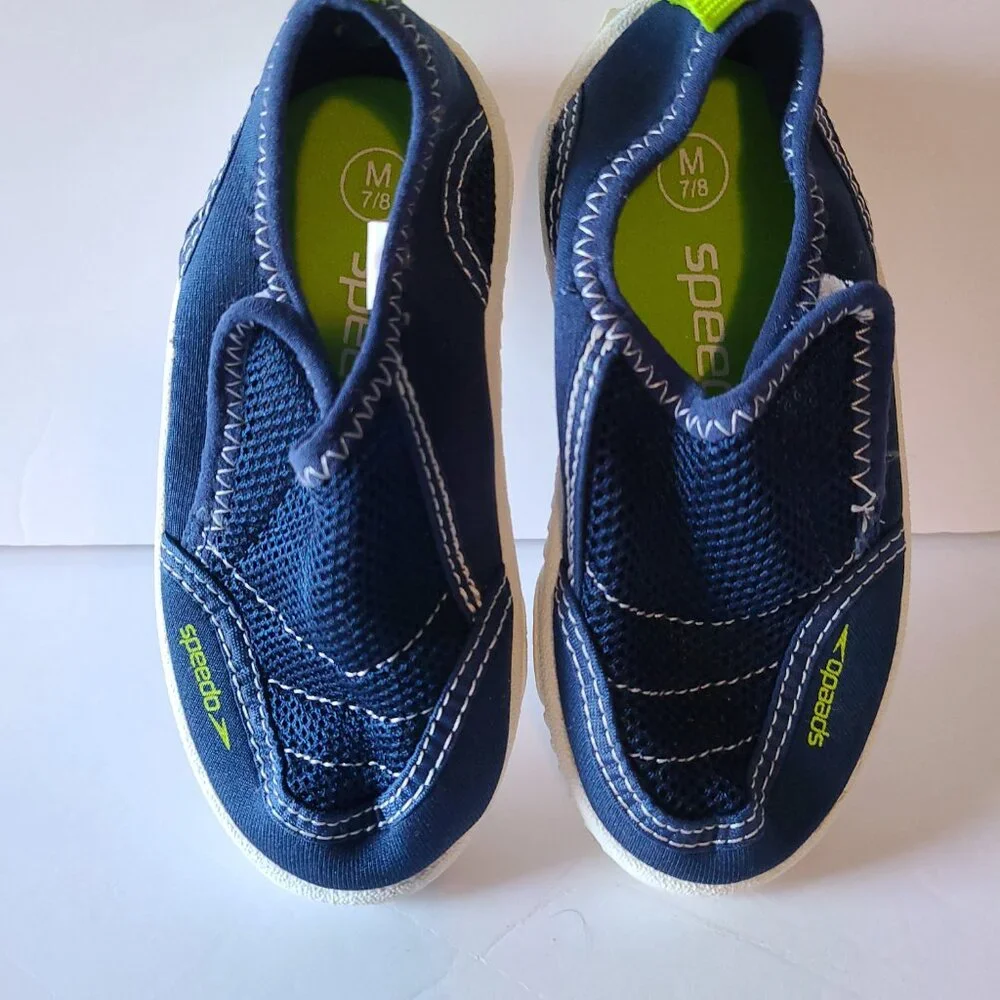 SPEEDO WATER SHOES - SLIP - ON BLUE SIZE M 7/8 UNISEX